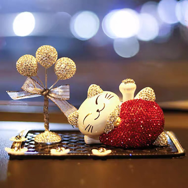 Mèo Thần Tài Vẫy Tay Để Taplo Xe Hơi - Mèo Thần Tài Đính Đá Trang Trí Taplo ô Tô