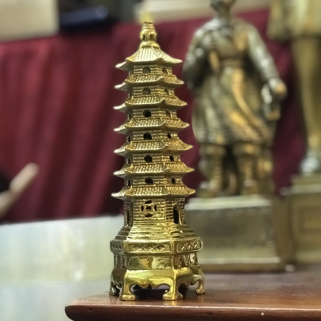 Tháp văn xương 7 tầng bằng đồng