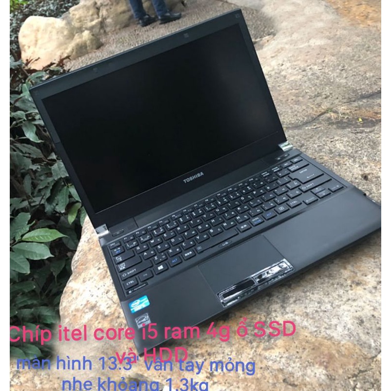 Laptop Toshiba R700 itel core i5