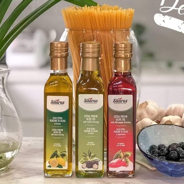 Dầu Olive Nguyên chất (Extra Virgin) Vị Chanh 250ml - thương hiệu Silarus Nhập khẩu từ Ý