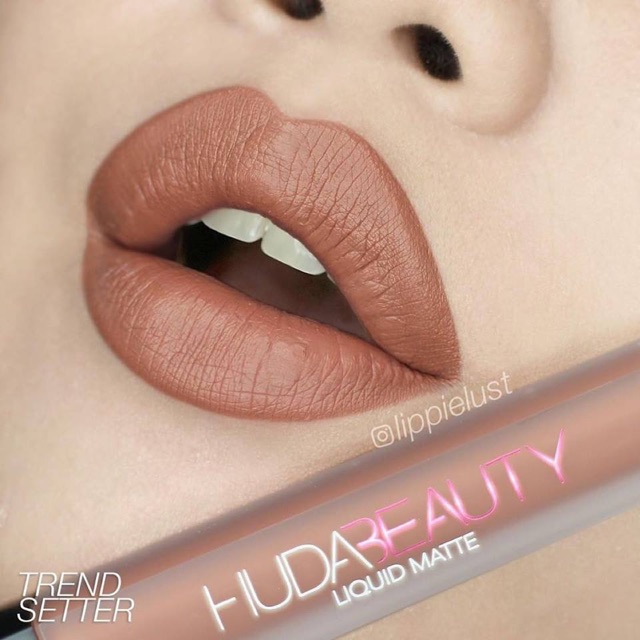 Son kem lỳ Huda Beauty liquid matte