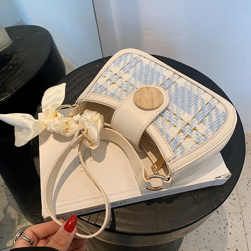 Túi sách kẹp nách thời trang cá tính