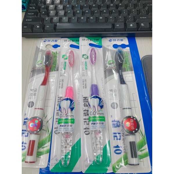 Bàn chải đánh răng xuất khẩu Hàn Quốc SIÊU MỀM 0,01mm (giao màu ngẫu nhiên)