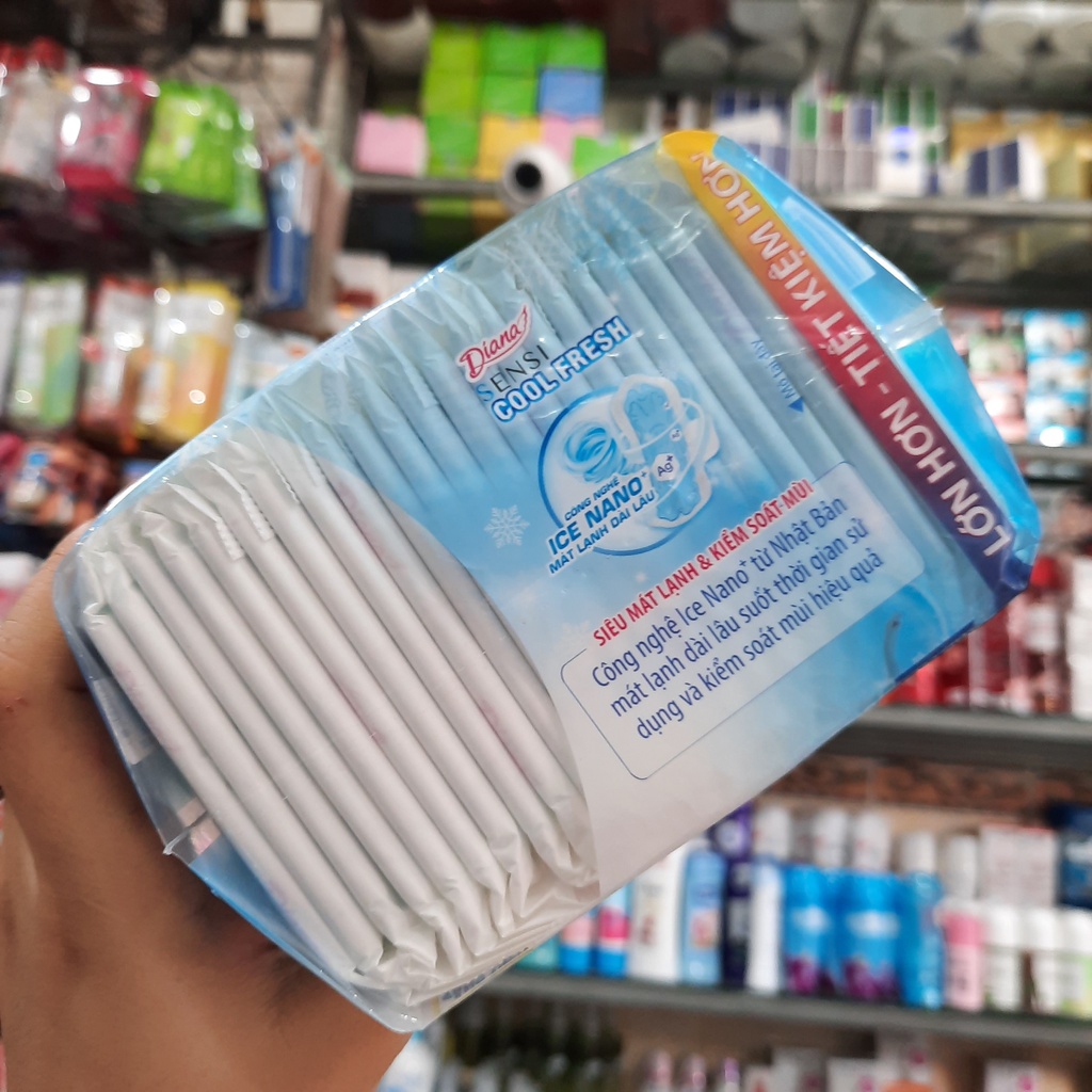 Băng Vệ Sinh 20 miếng DIANA Sensi Cool Fresh mỏng cánh