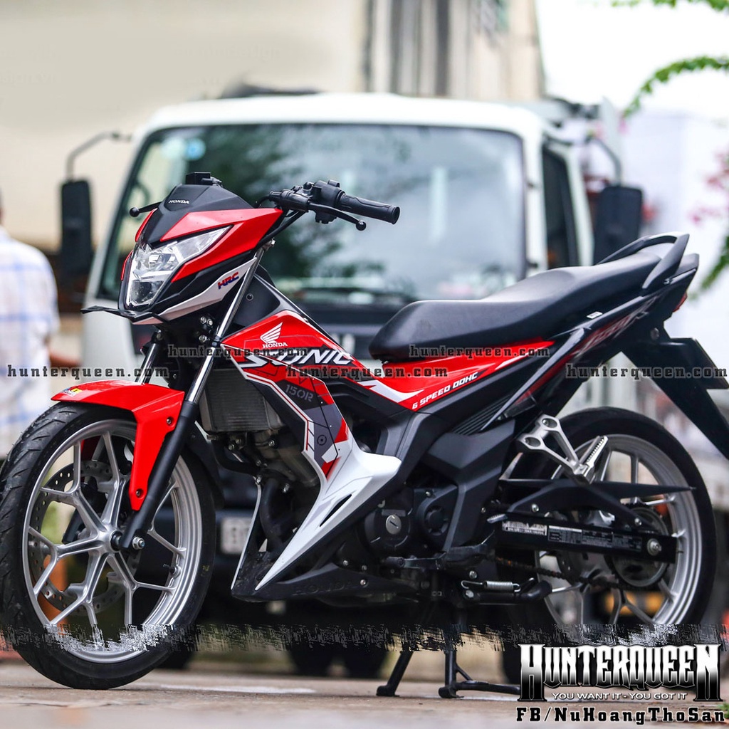 Tem rời UV cao cấp, Mẫu 150R 2019 dán xe Sonic đen trắng đỏ. Decal chống nước, công nghệ in mới nhất, hiện đại nhất