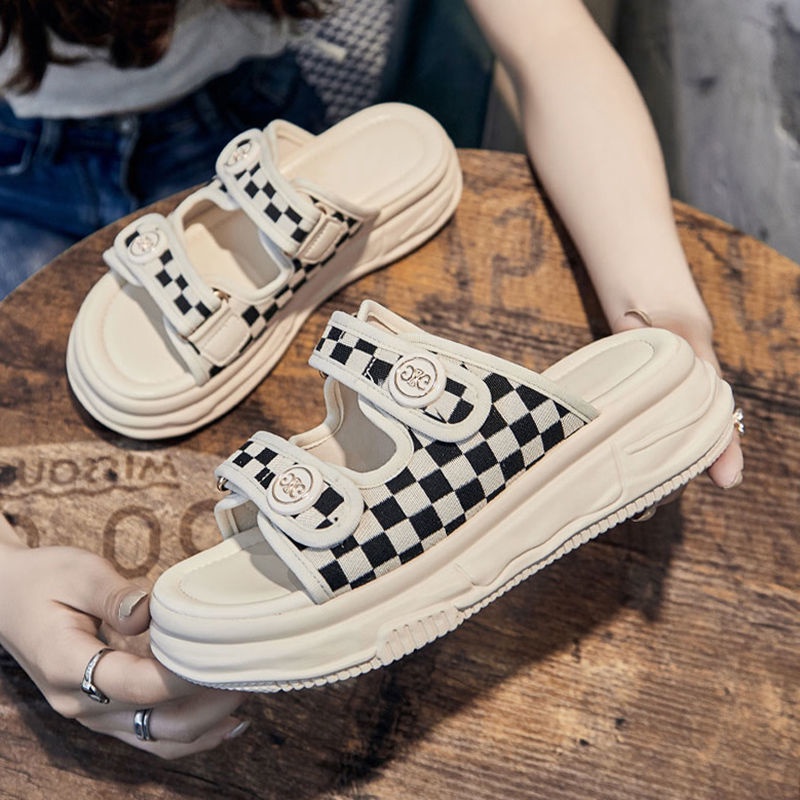 Dép Sandal Đế Mềm Dày Có Mùi Thơm Thời Trang Mùa Hè Dành Cho Nữ 2022