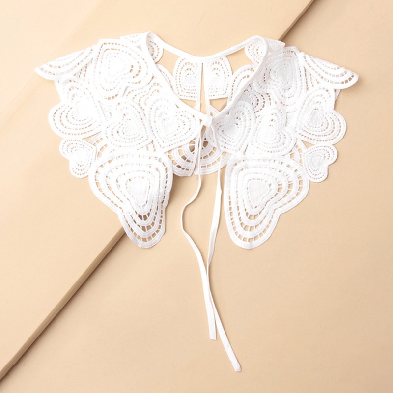 Cổ áo sơ mi giả họa tiết kiểu hình học phong cách hợp thời trang