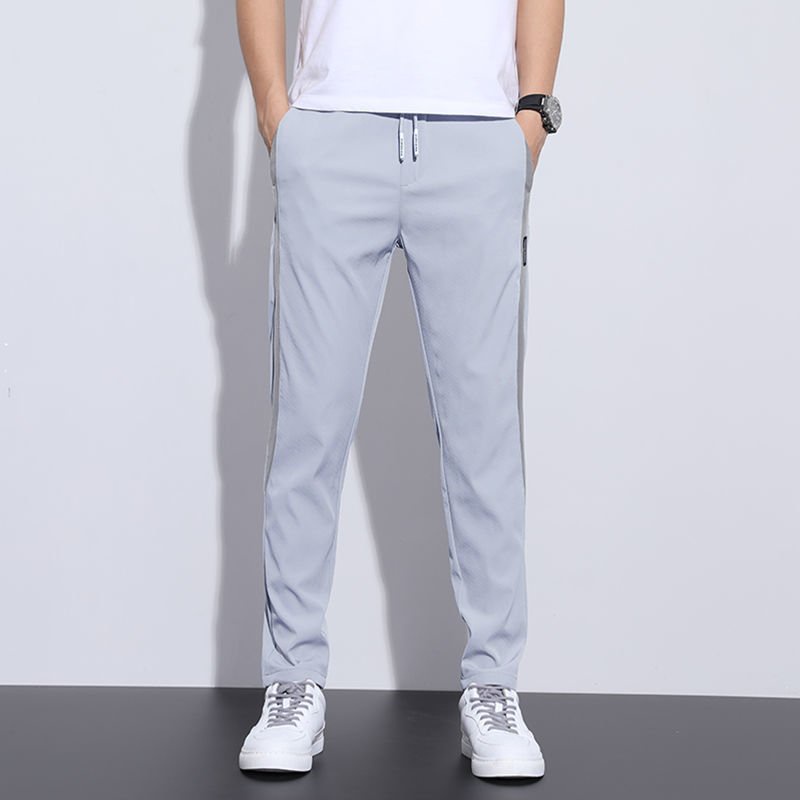 Quần dài thể thao dáng slimfit - Quần Dài UMI 4 Túi Khóa