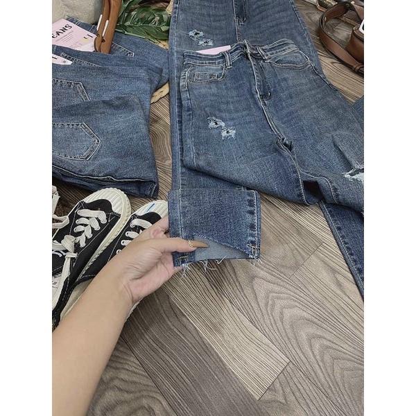 Quần jean nữ ôm cạp cao rách nhiều xéo gấu