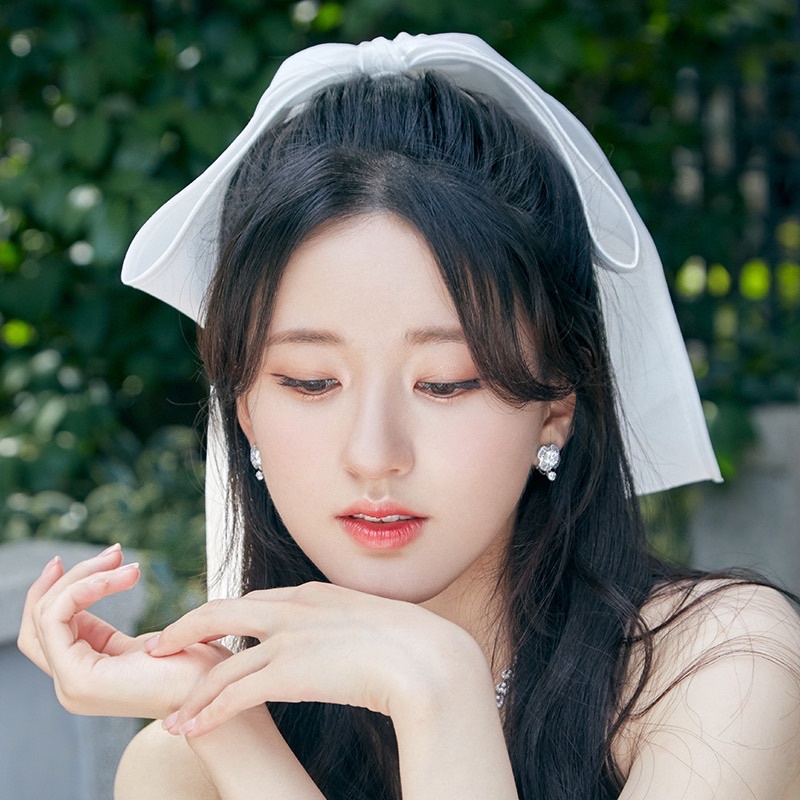 Kẹp nơ tiểu thư đáng yêu
