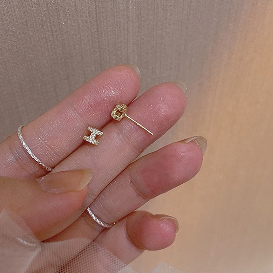 Khuyên tai HM129 cá tính sang chảnh