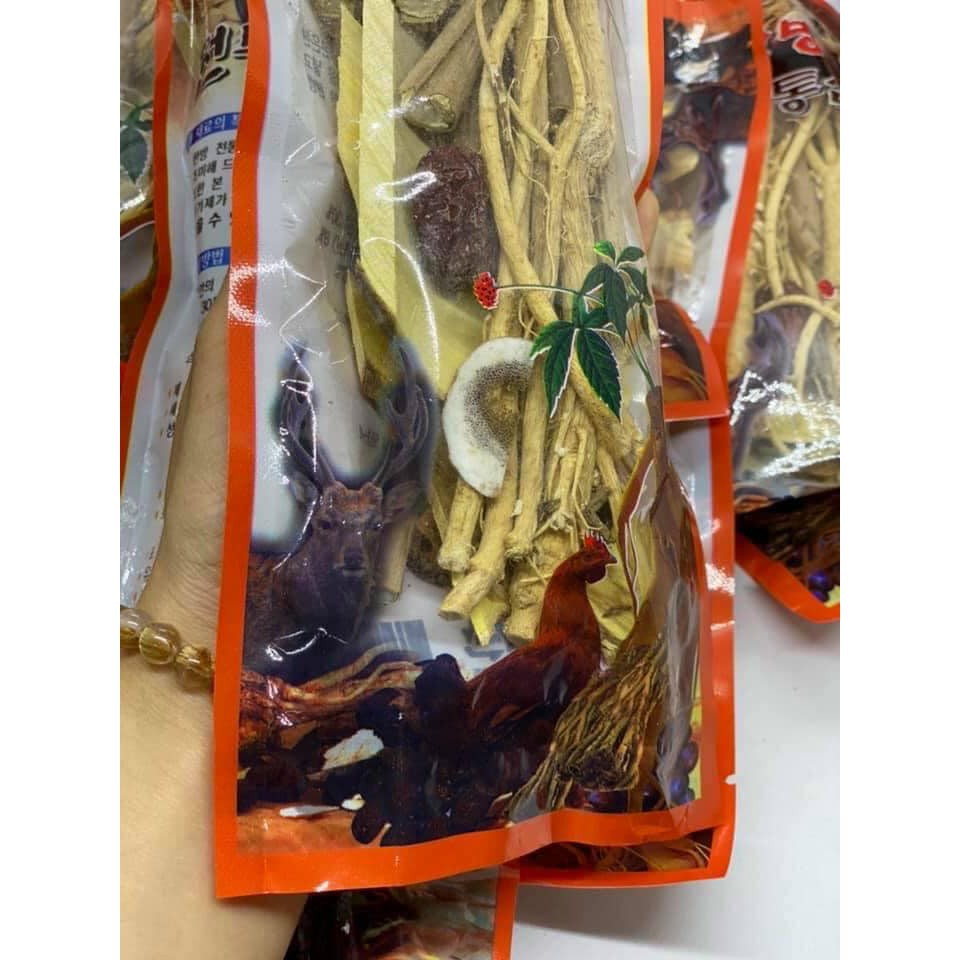Sâm hầm gà Hàn Quốc 100g [ HÀNG MỚI VỀ]