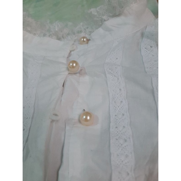 Sơ mi tiểu thư nút ngọc  2hand