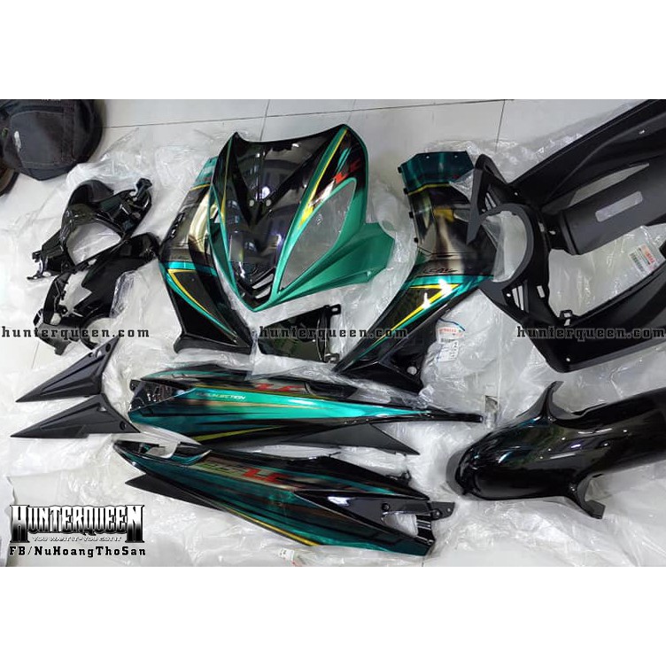 Tem xe Exciter 2009 đẹp - Tem LC xanh đen. Chất liệu crom - Kéo qua để xem thêm mẫu tem - Tùy chỉnh theo yêu cầu