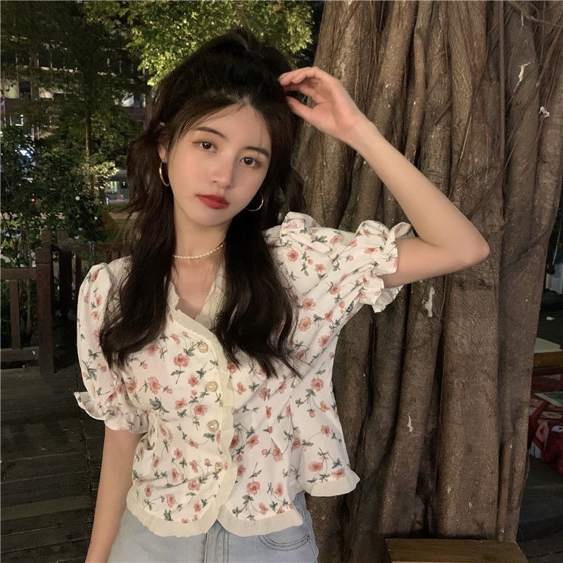 Áo Sơ Mi Ngắn Tay Phồng Cổ Chữ V In Họa Tiết Hoa Phong Cách Pháp Thời Trang Mùa Hè 2022 Cho Nữ