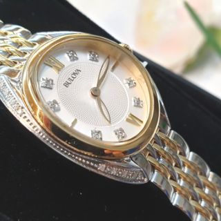 Đồng hồ nữ Bulova 98R229