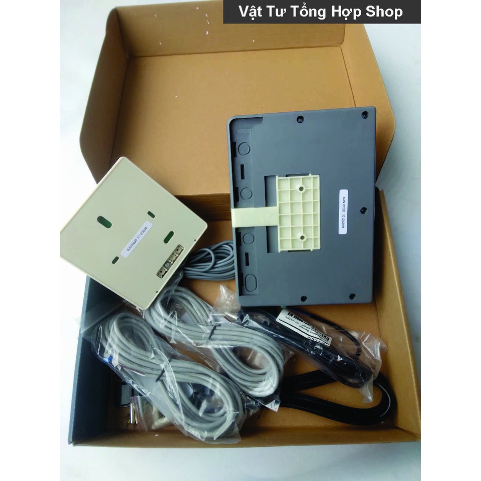 Bộ điều khiển nhiệt độ và Bơm nước Tuần hoàn cho Nước Nóng Trung tâm  SR81