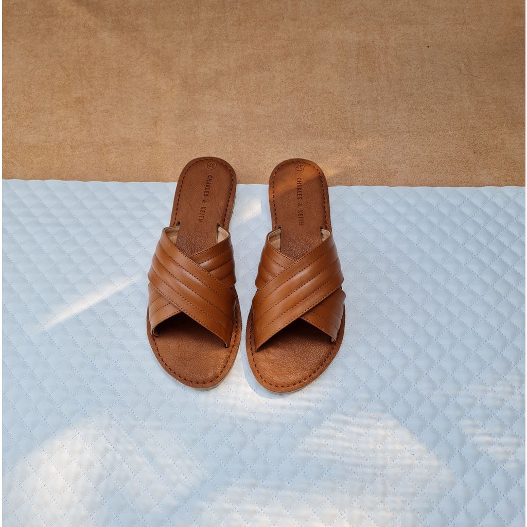 Dép chéo quai lót muos NALLDOS quai da Microfiber đế thấp TPR chống trượt 5 màu Đen, Bò, Trắng, Kem và Vàng