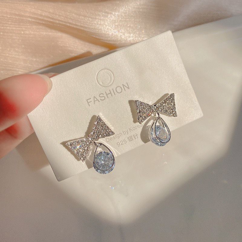 Khuyên Nơ Giọt Nước Đính Đá, Bông Tai Màu Gold Phong Cách Hàn Quốc, Phụ Kiện Xinh Hot Trend Giá Rẻ