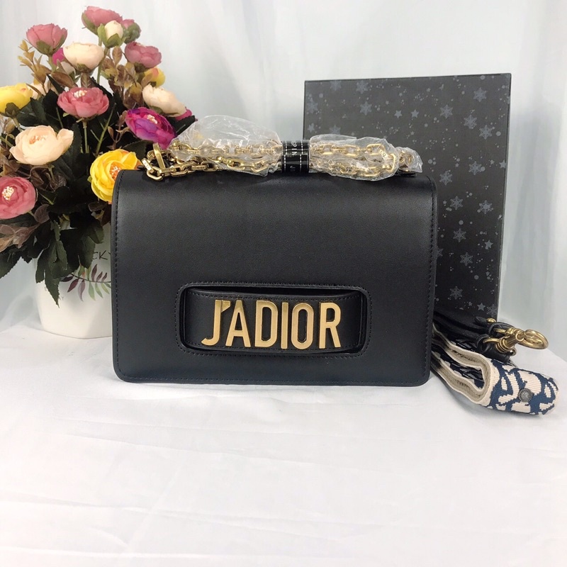 Túi xách Dior Jacki màu đen size 25cm