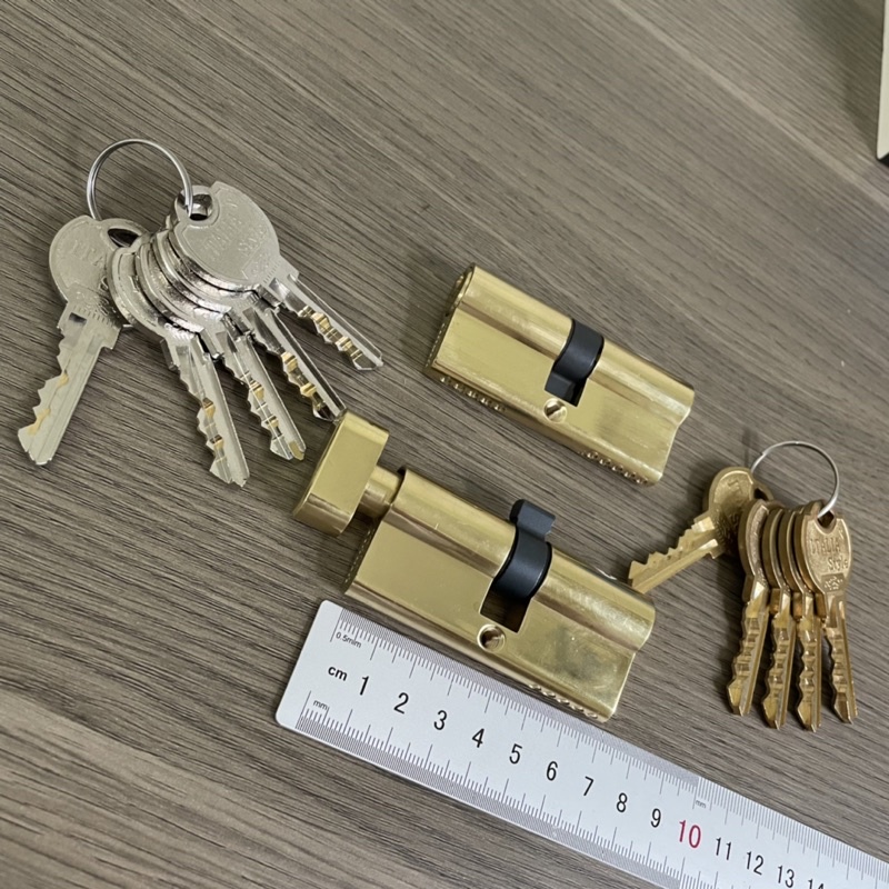 Lõi ruột khoá 7 phân italia lõi đồng xịn 5 chìa đi kèm