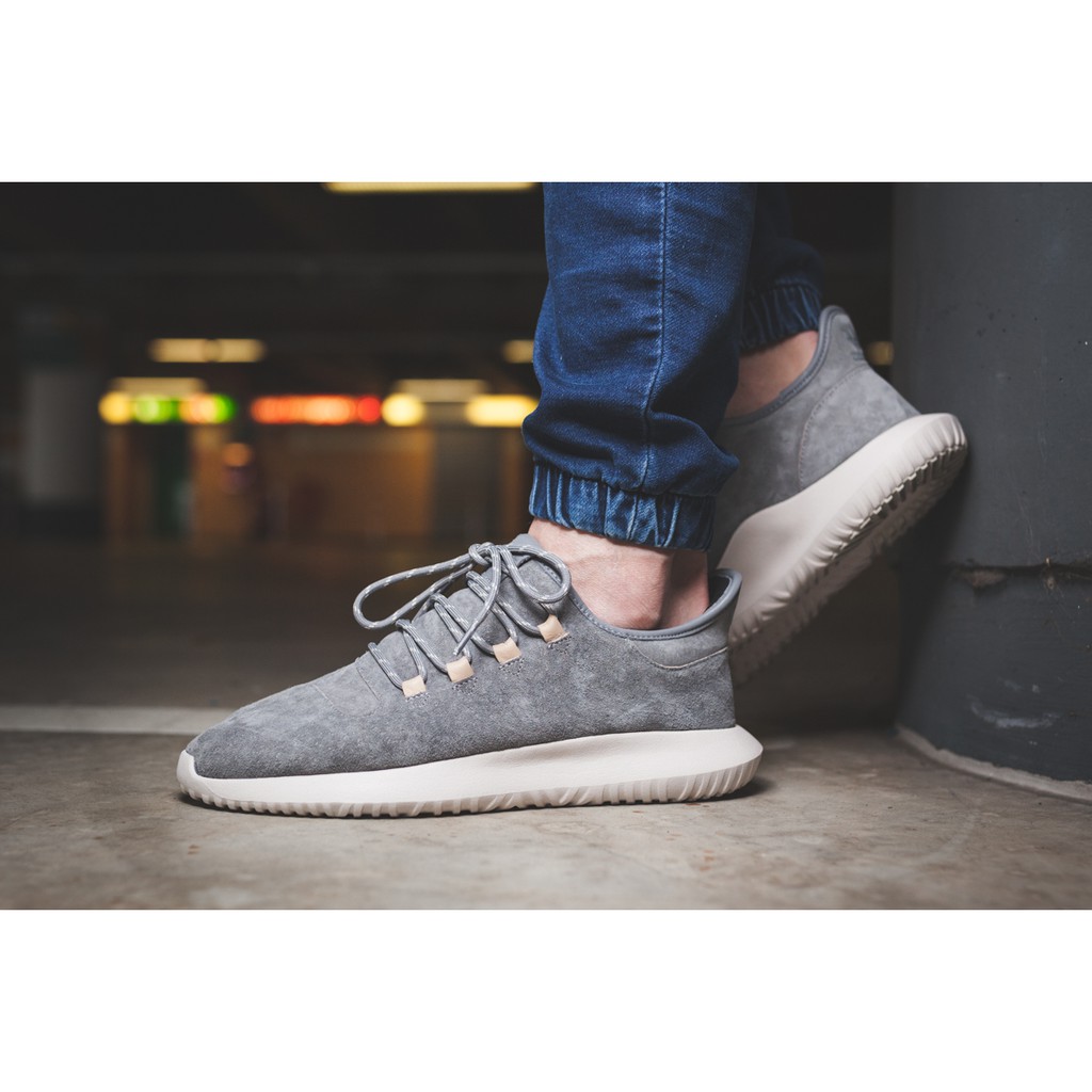 adidas tubular shadow xanh rêu