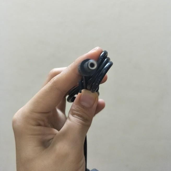 Sạc pin 21v dùng cho máy khoan pin 18v, 21v, 24v, 26v