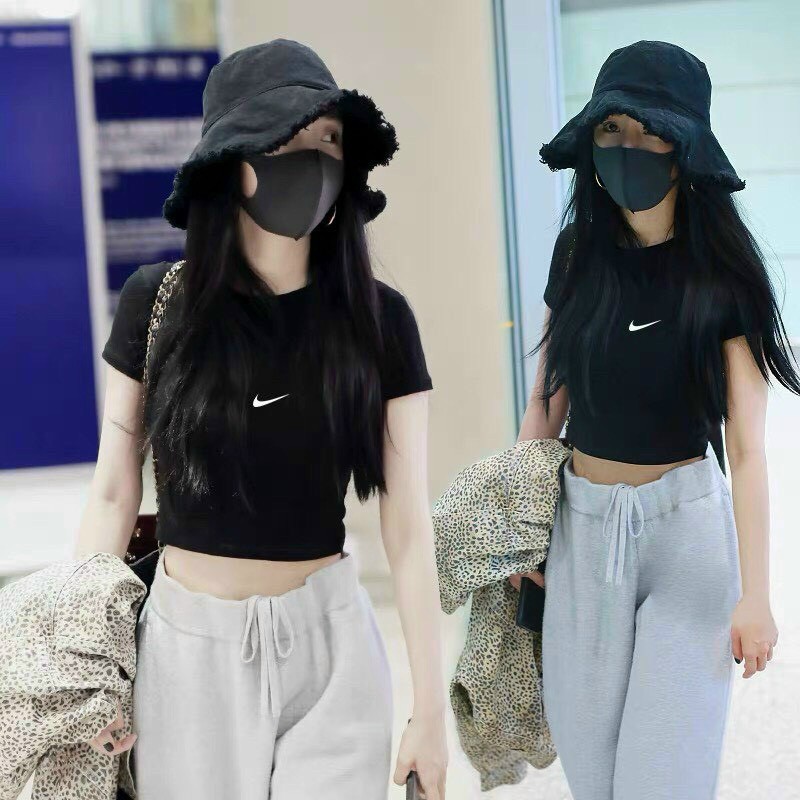 Áo kiểu croptop thêu dấu móc xinh , chất thun coton mềm mịn