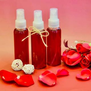 Nước hoa hồng handmade