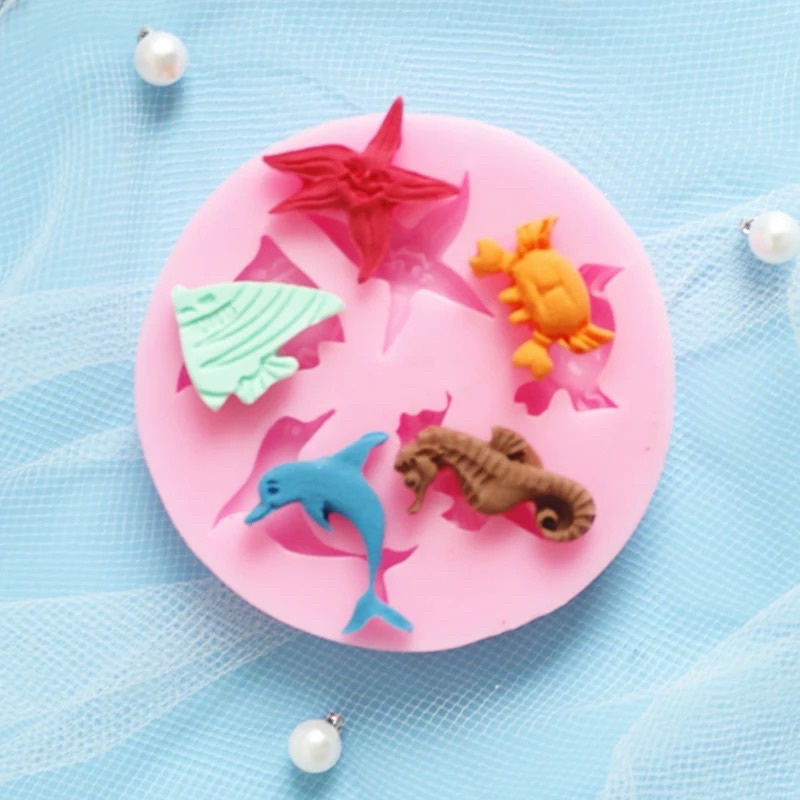 Tấm silicon cá ngựa + cua 3D làm fondant, trang trí bánh trung thu hiện đại