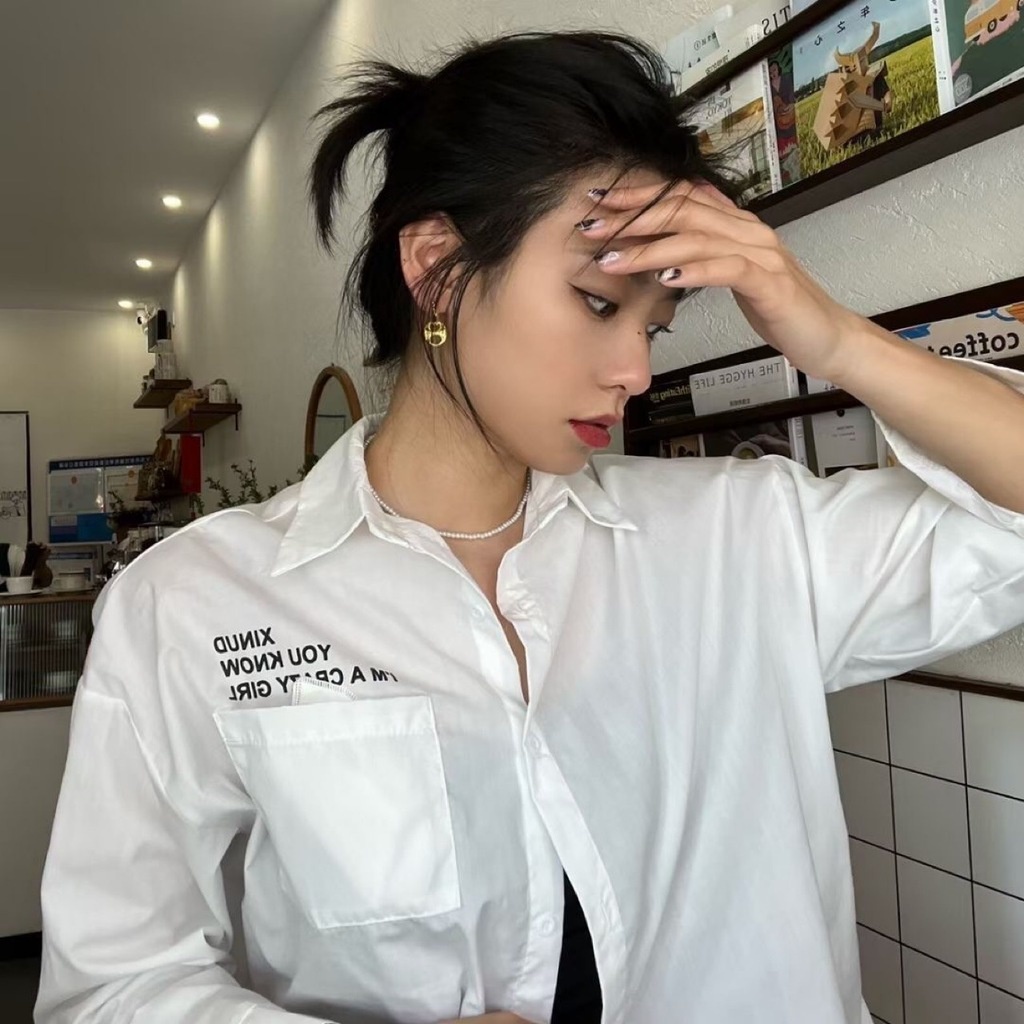Bông Tai Hình Chú Heo Bằng Kim Loại Phối Màu Sang Trọng Thời Trang