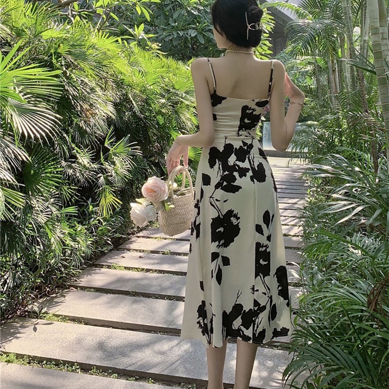 Đầm maxi Hai Dây Dáng Ôm Họa Tiết Hoa Thời Trang Mùa Hè Sang Trọng Cho Nữ