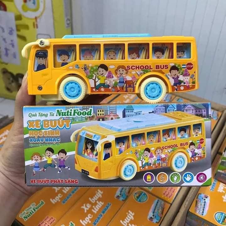 Đồ chơi xe bus/máy bay pin xoay có nhạc đèn - Hàng khuyến mãi của Nuti