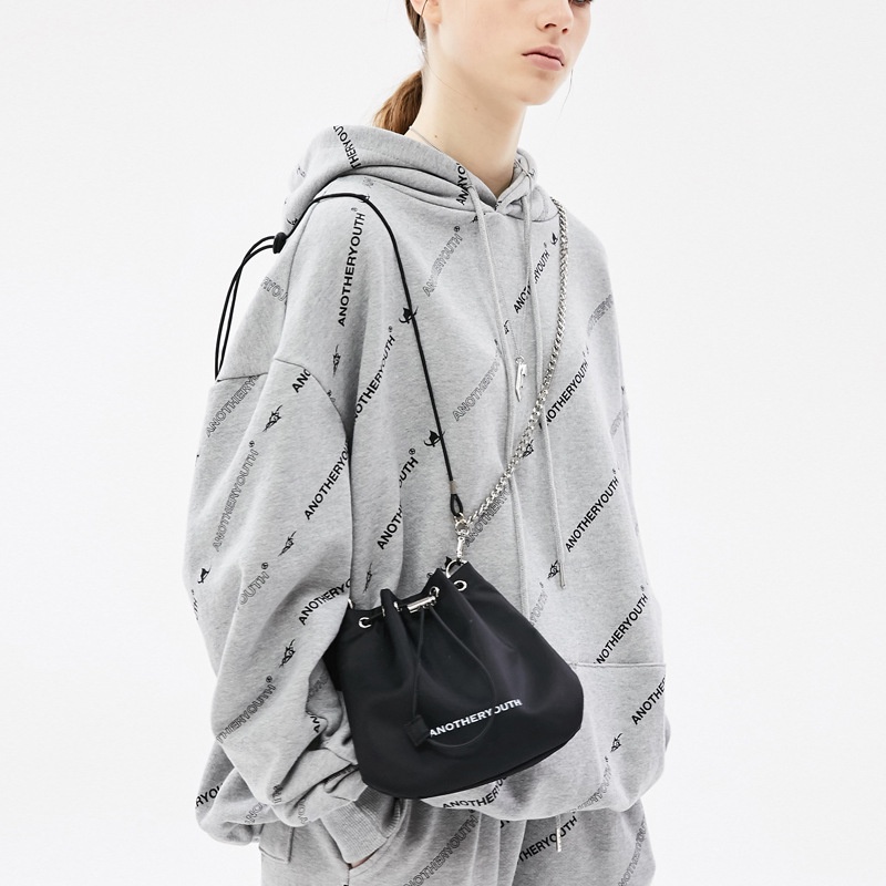 Túi Đeo Chéo Dây Rút Chất Liệu Nylon Phong Cách Vintage