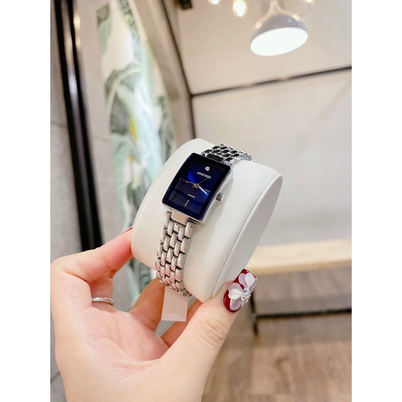 Đồng hồ nữ Armitron dây thép không gỉ, kích thước 22x28mm
