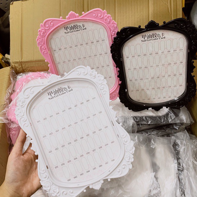 Khung Bày Móng Mẫu Nhựa