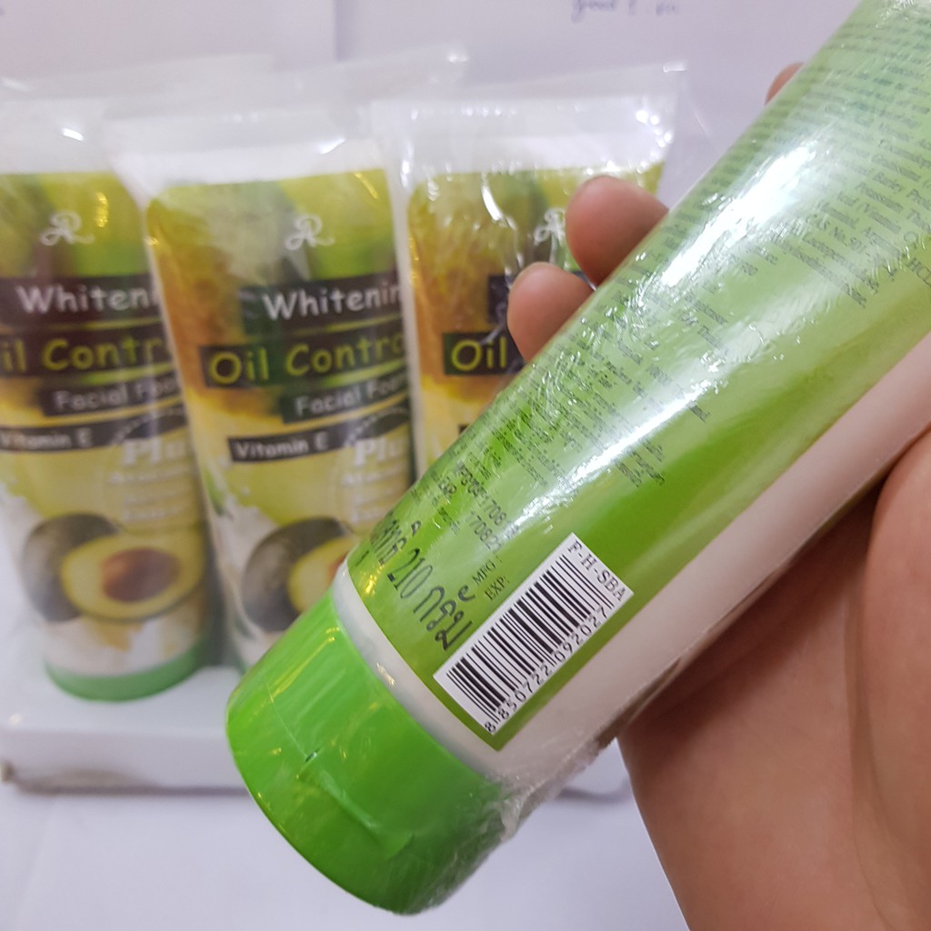 Sữa Rửa Mặt Bơ Aron Thái Lan 210g