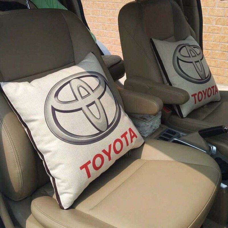 gối kèm chăn 2 in 1 ô tô