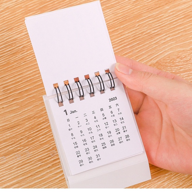 Lịch Để Bàn Mini 2024 In Hoạt Hình Sáng Tạo Đáng Yêu