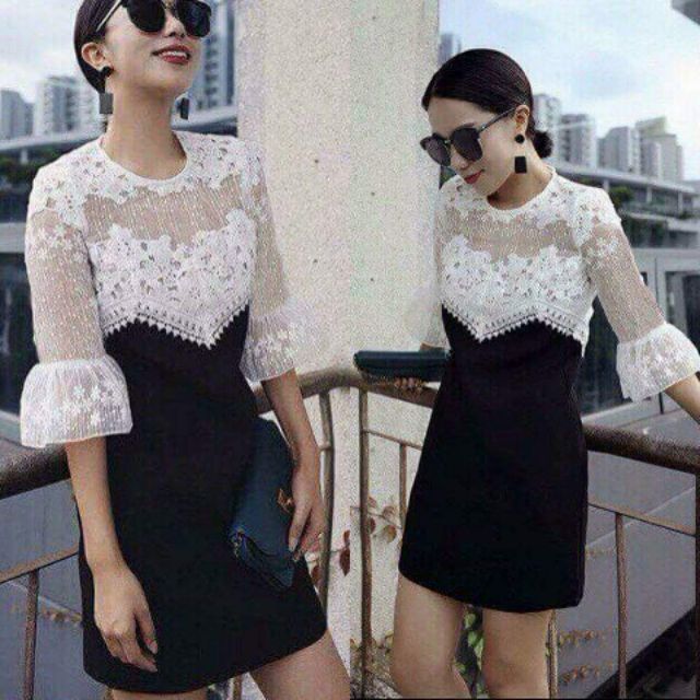 Sale đầm thun cát thân phối ren tay bèo