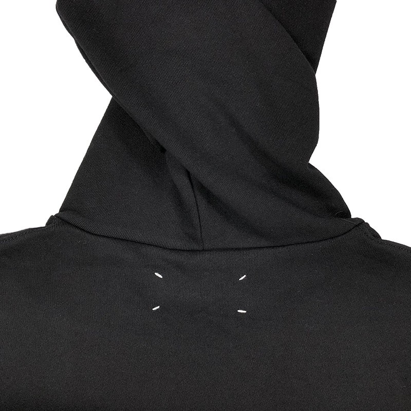 Áo nỉ mũ Maison Margiela punched holes hoodie fw20 | BigBuy360 - bigbuy360.vn