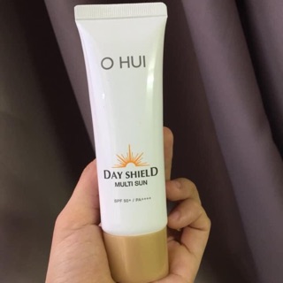 KEM CHỐNG NẮNG TOÀN THÂN OHUI Day Shield Multi Sun SPF 50+/PA++++ 40ml