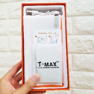 Kính cường lực full keo UV hiệu Tmax cho Galaxy Note 8, note 9, Note 10 Plus