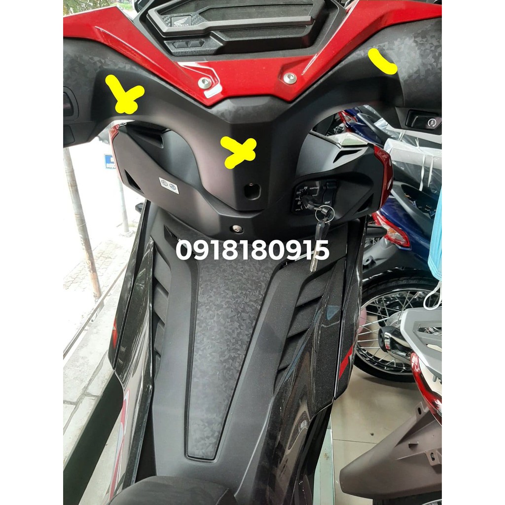 Nắp sau tay lái gáy winner x honda