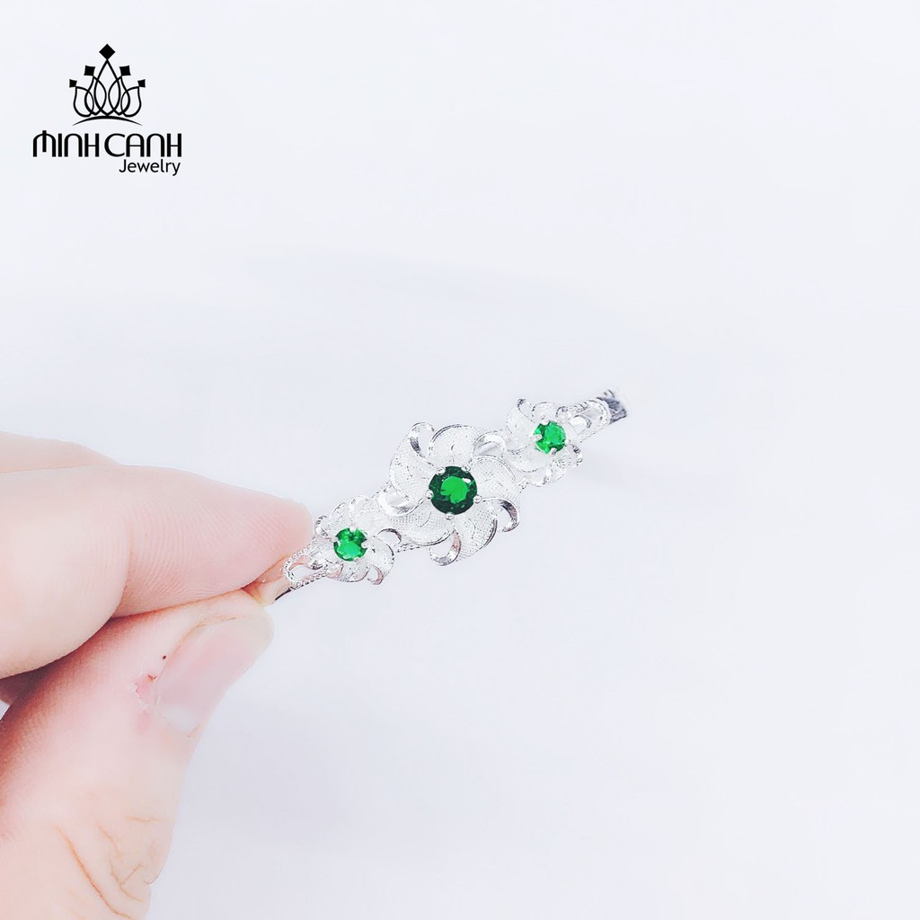 Vòng Tay Bạc 3 Bông Hoa Đá Xanh Lá - Minh Canh Jewelry