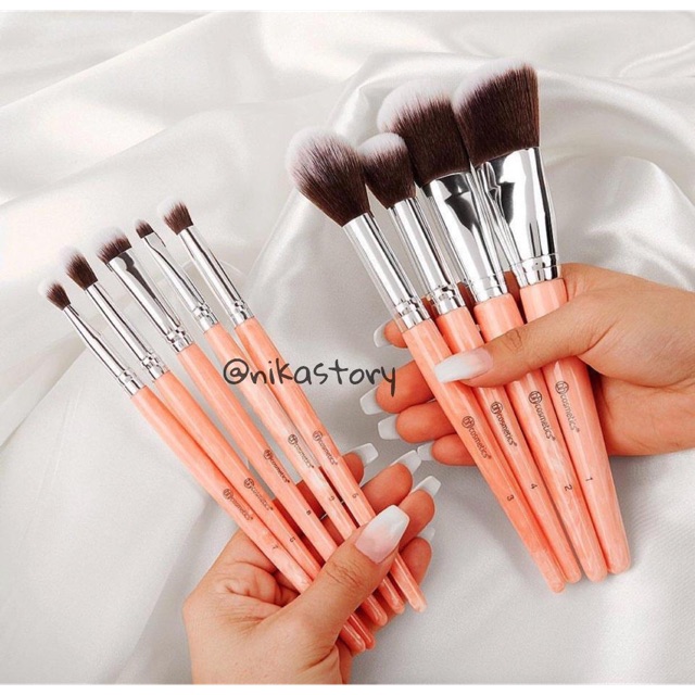 BỘ CỌ BH COSMETICS ROSE QUARTZ 9C