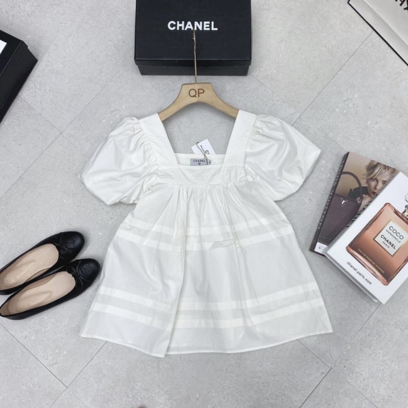 Áo cổ vuông tay bồng siêu hót dáng baby doll fom dài măc chuẩn như mẫu AO0101 (1)