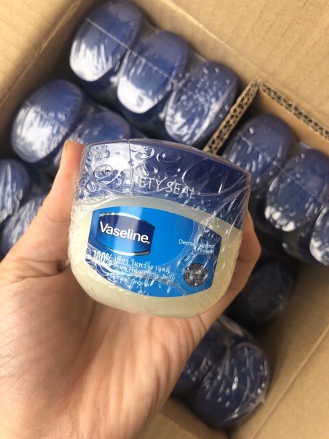 Dưỡng Môi Vaseina Nha Đam 100%