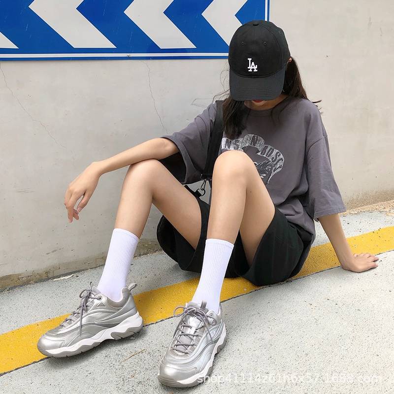 Tất Vớ Cổ Cao Style Đơn Giản Loại Đẹp TA Cross