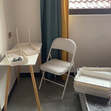 Ghế văn phòng, ghế bàn hoc trắng - đen bọc da đệm êm ái, có thể gấp gọn dùng cho ghế văn phòng